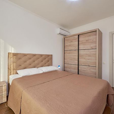 Adria Lux Apartmens 2 Sveti Stefan Eksteriør billede