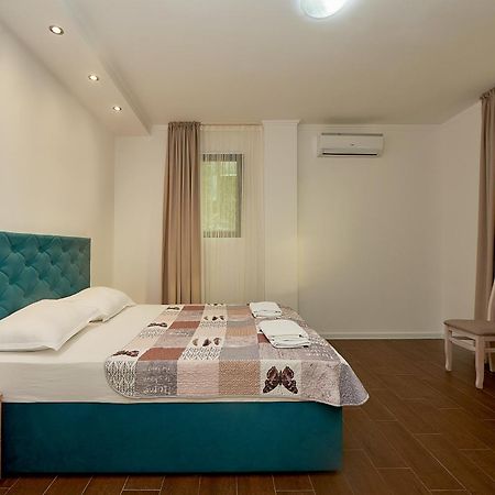 Adria Lux Apartmens 2 Sveti Stefan Eksteriør billede