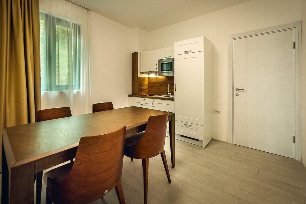 Adria Lux Apartmens 2 Sveti Stefan Eksteriør billede
