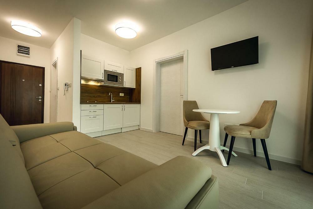 Adria Lux Apartmens 2 Sveti Stefan Eksteriør billede