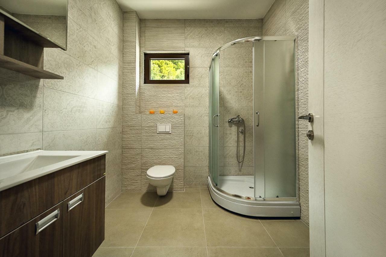 Adria Lux Apartmens 2 Sveti Stefan Eksteriør billede