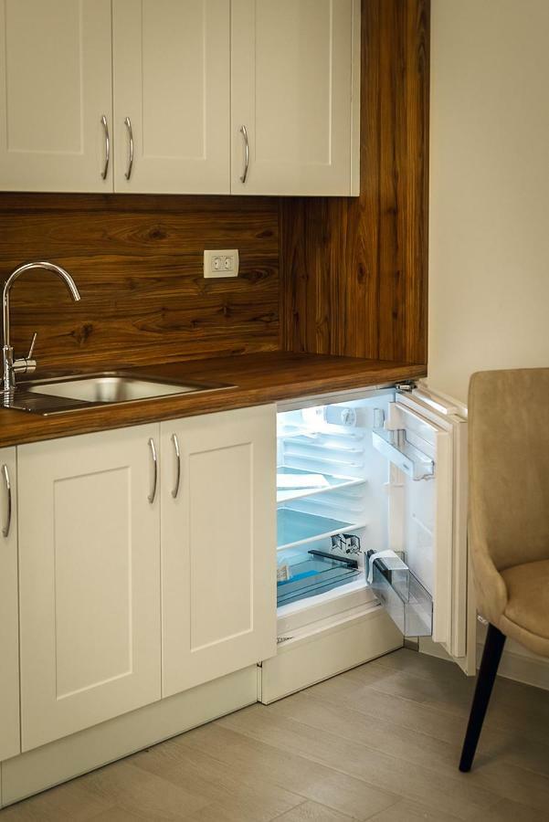 Adria Lux Apartmens 2 Sveti Stefan Eksteriør billede